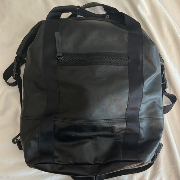 Kenneth Cole Backpack - Picture 2 of 7